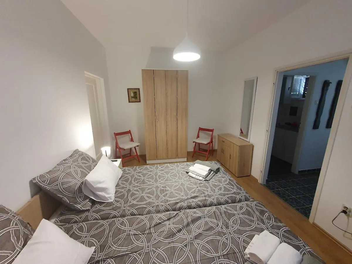 Apartment Apartman Vida 2 Icici