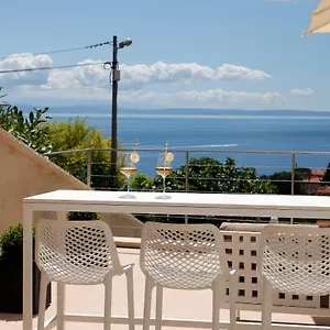 Apartment Modena Maris-heated Pool-grill-relax-jacuzzi